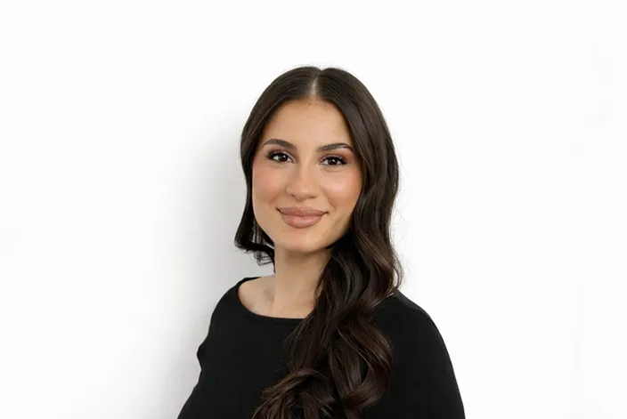 Concept Mitarbeiterin Gebäudeservice Gebäudereinigung