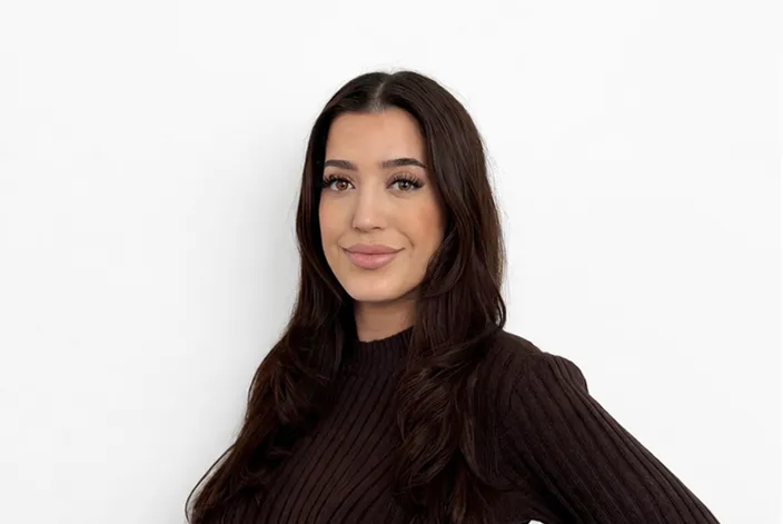 Concept Mitarbeiterin Gebäudeservice Gebäudereinigung